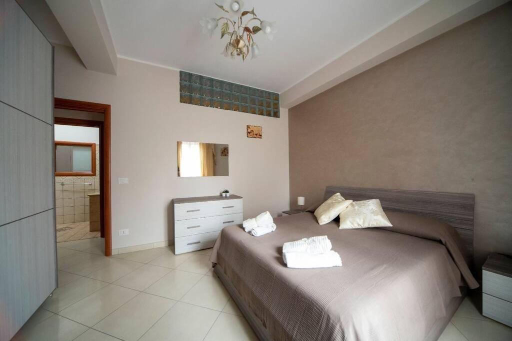 Casa Vacanze Il Fischio Del Vento Zafferana Etnea Ngoại thất bức ảnh